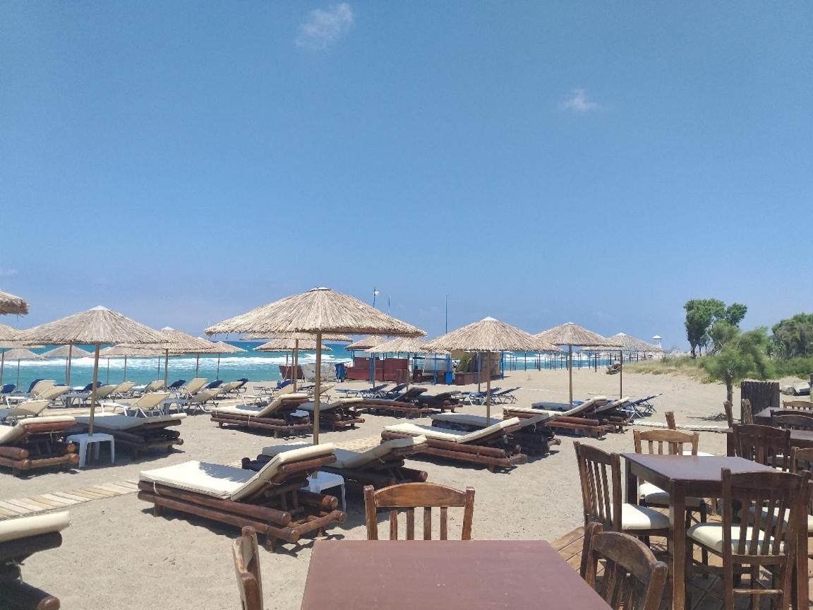 Апарт отель Troulis Seaside Amoudara  Экстерьер фото