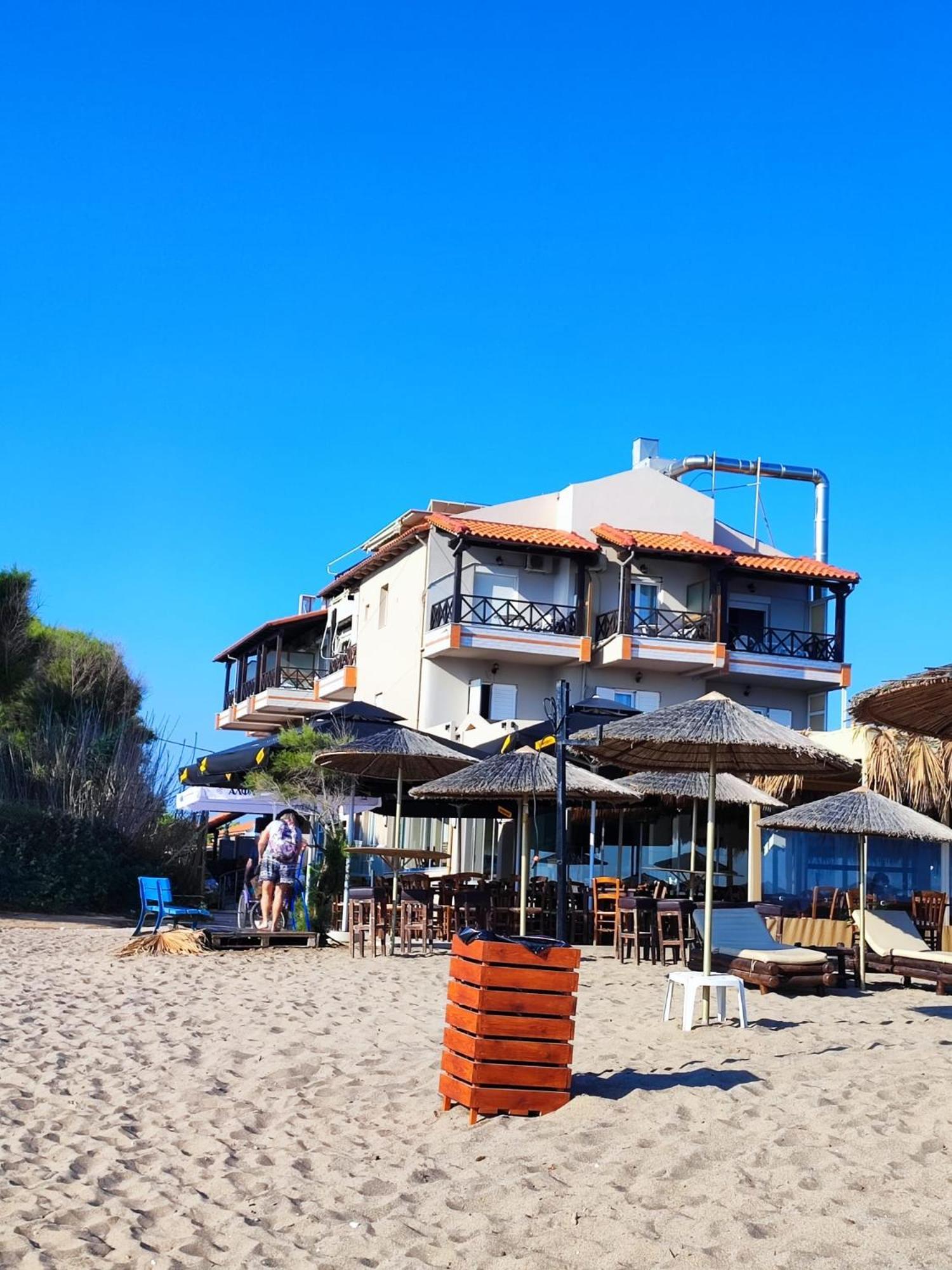 Апарт отель Troulis Seaside Amoudara  Экстерьер фото